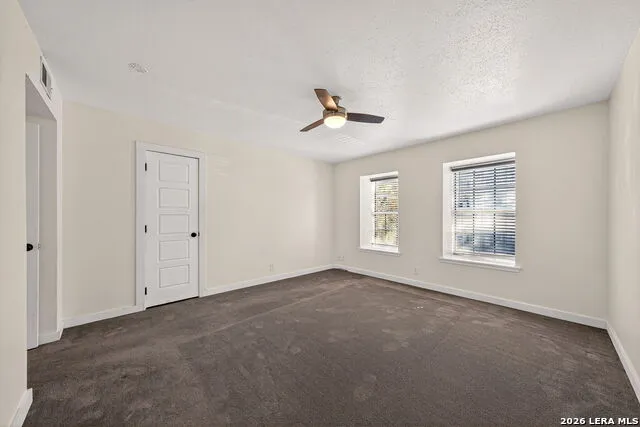 1045 Shook Avenue #145H Olmos Park, TX 78212